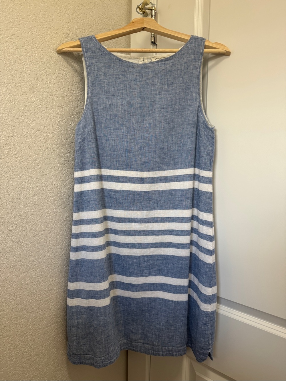 Beach Lunch Lounge Sleeveless Blue and White Striped Shift Dress